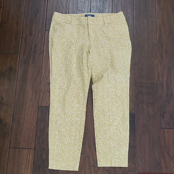 Old Navy Pixie Yellow & White Floral Ankle Pants size 8 - Picture 1 of 8